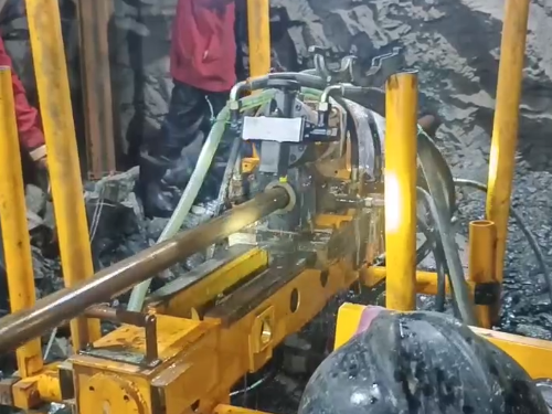 赤峰钻机生产厂家坑道钻机钻探取芯工作现场视频案例