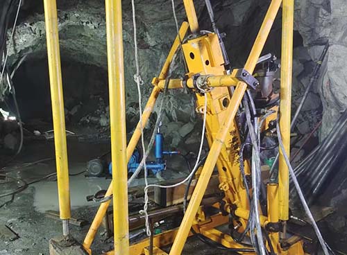 KY-400型全液压坑道钻机作业现场视频  探矿钻机工作现场